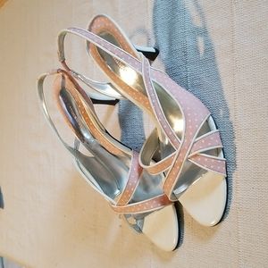 Naturalizer Prissy Sandal Pink and White